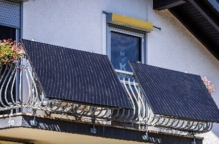 Safety concerns for ?plug in? home PV